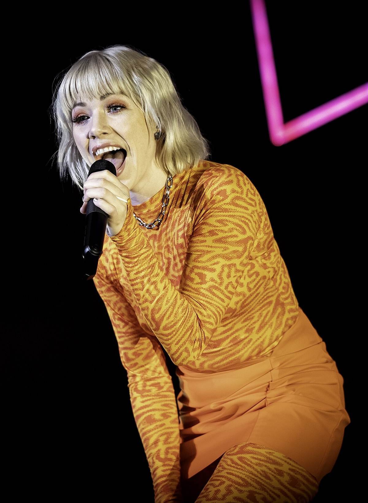 Carly Rae Jepsen encontrou seu “ponto ideal” e está em paz com a “classe média do pop