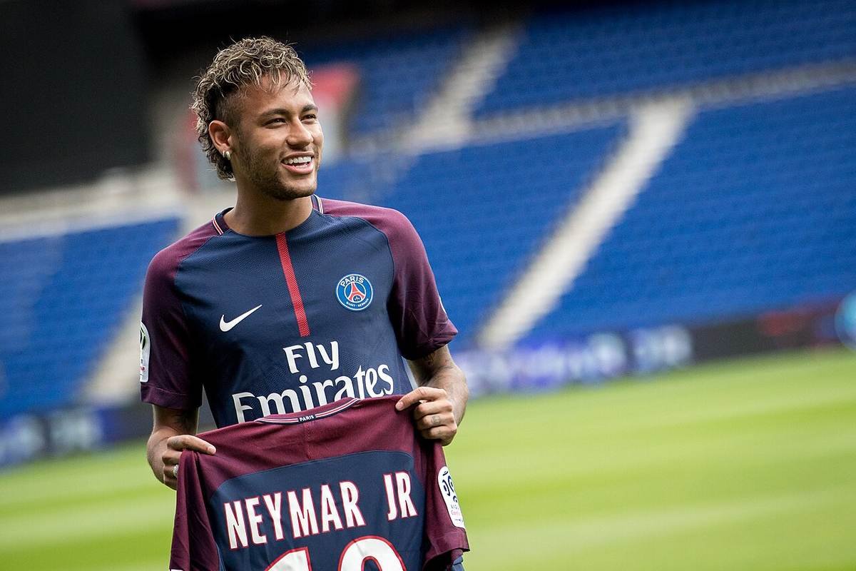O rei do chifre: relembre todas as traições de Neymar